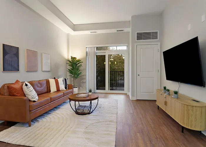 Downtown Luxury Near Metra & O'hare With Pool, Gym, Parking & Theater Apartamento Elmhurst
